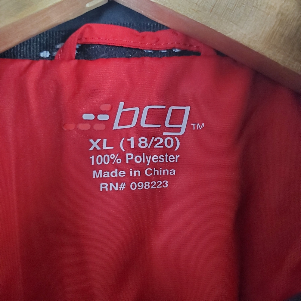 BCG windbreaker zip up, red and black boys XL - Picture 4 of 5